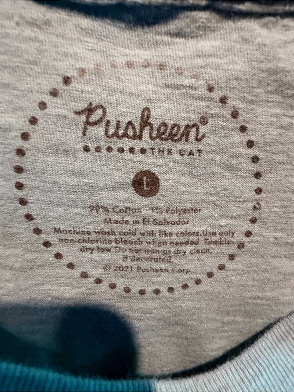 Pusheen Cat Light Blue T-Shirt Top Sz L Pastel Treats Graphic